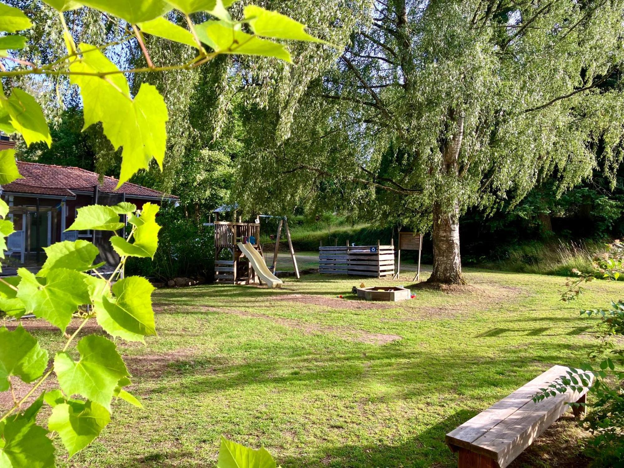 Lidhem Herrgard. Bed & Breakfast Och Mindre Laegenheter ビンメルビュー エクステリア 写真