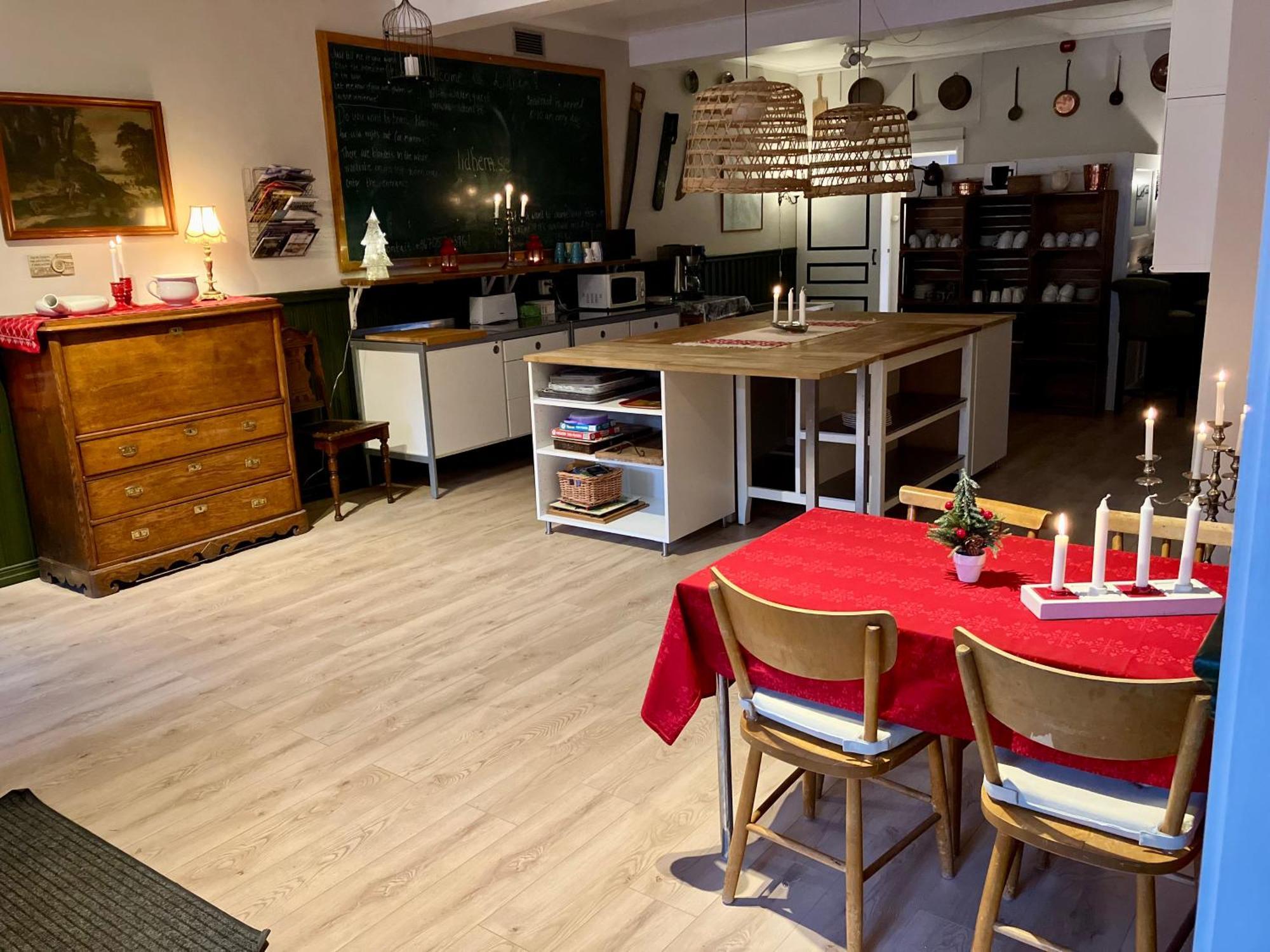 Lidhem Herrgard. Bed & Breakfast Och Mindre Laegenheter ビンメルビュー エクステリア 写真